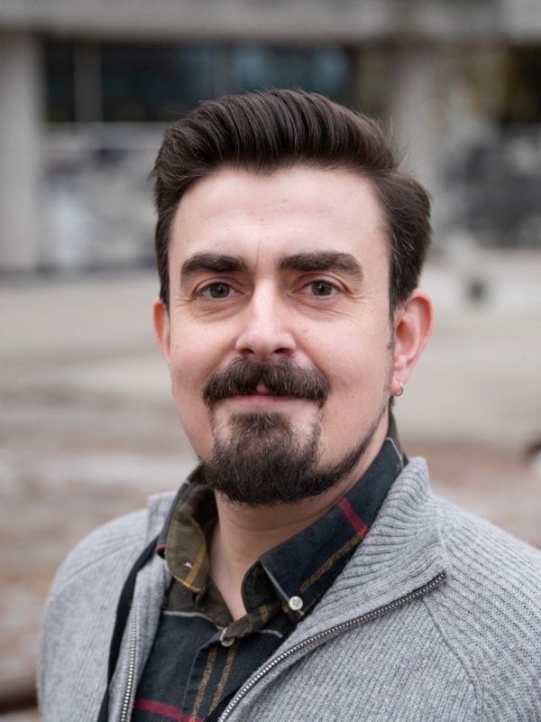 Portrett av Modolf Moen